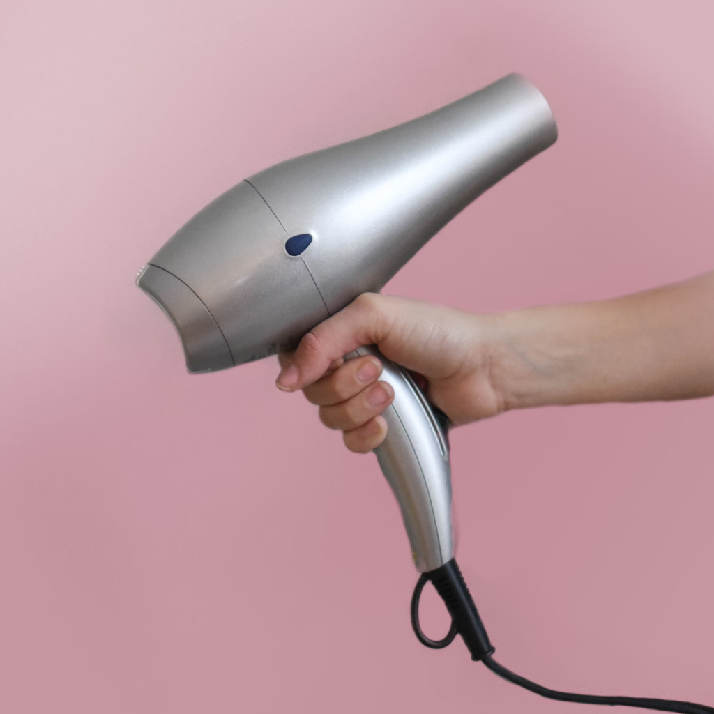 blow dry hair