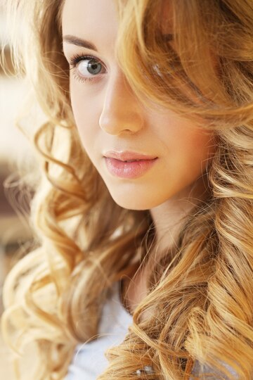 hair before blonde highlights