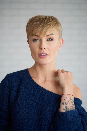 pixie cut