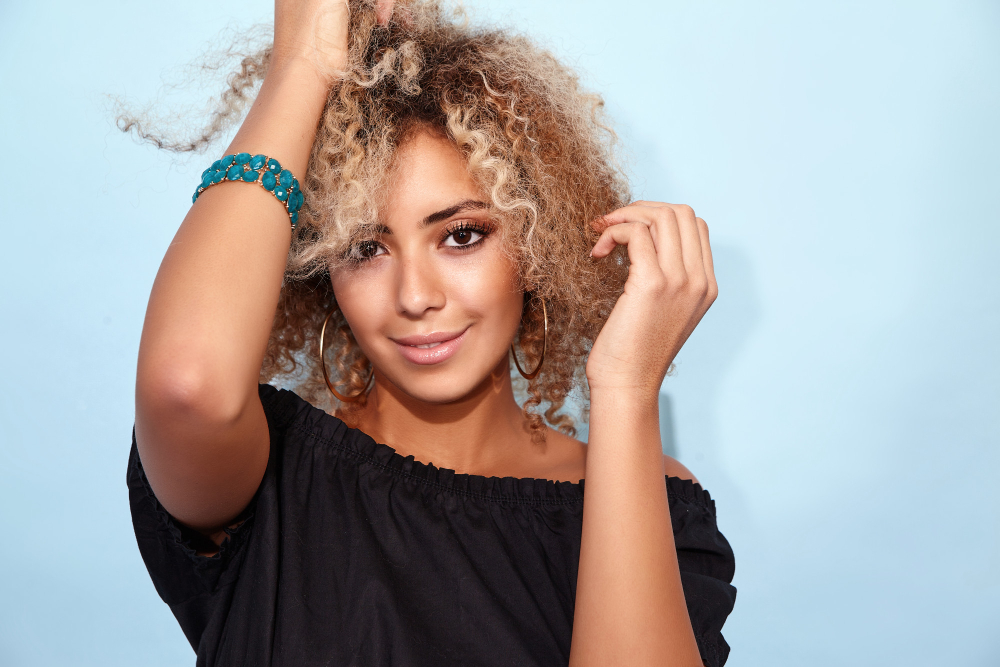 cutting curly hair